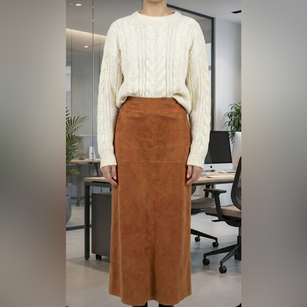 New!! BCBG Tan Maxi Pencil Skirt for Casual Work - Picture 1 of 9